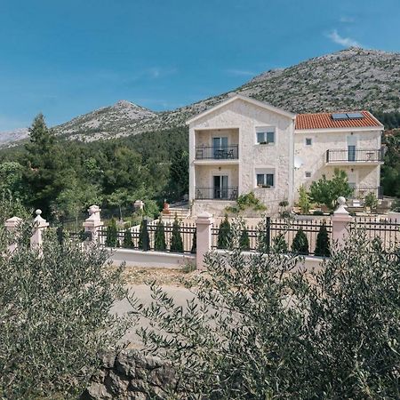 Appartement Hedon-Stone à Starigrad Paklenica Extérieur photo