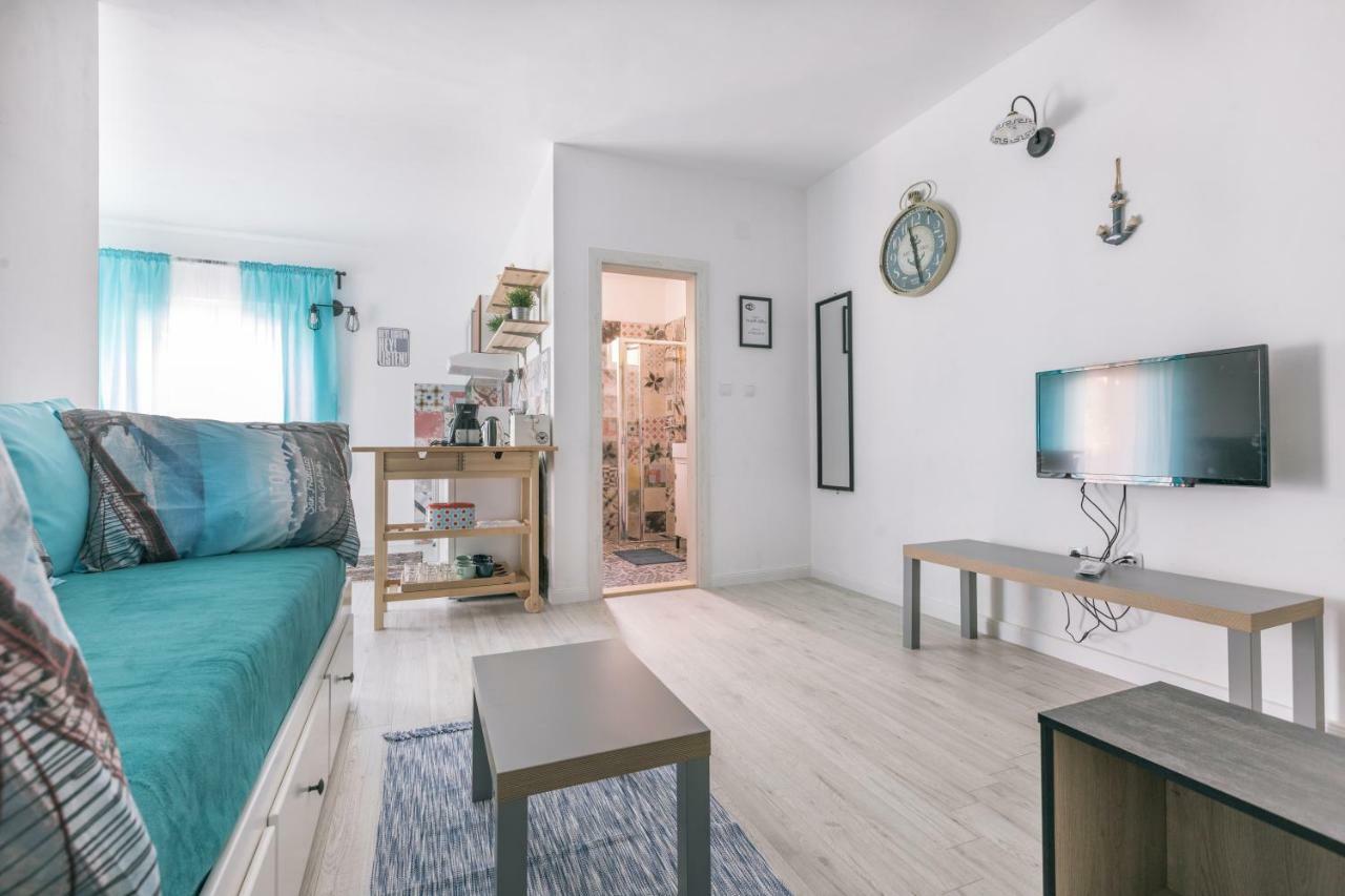 Appartement Hedon-Stone à Starigrad Paklenica Extérieur photo