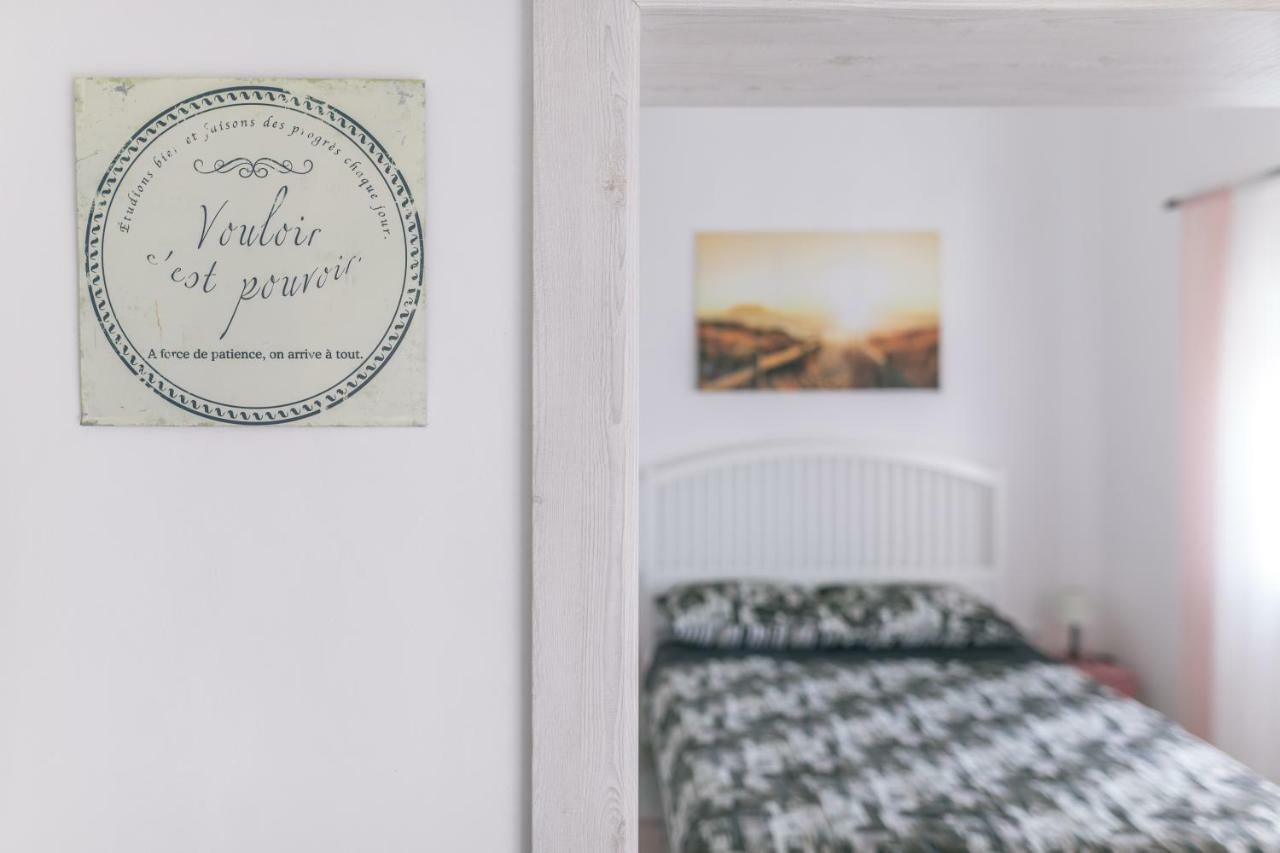Appartement Hedon-Stone à Starigrad Paklenica Extérieur photo